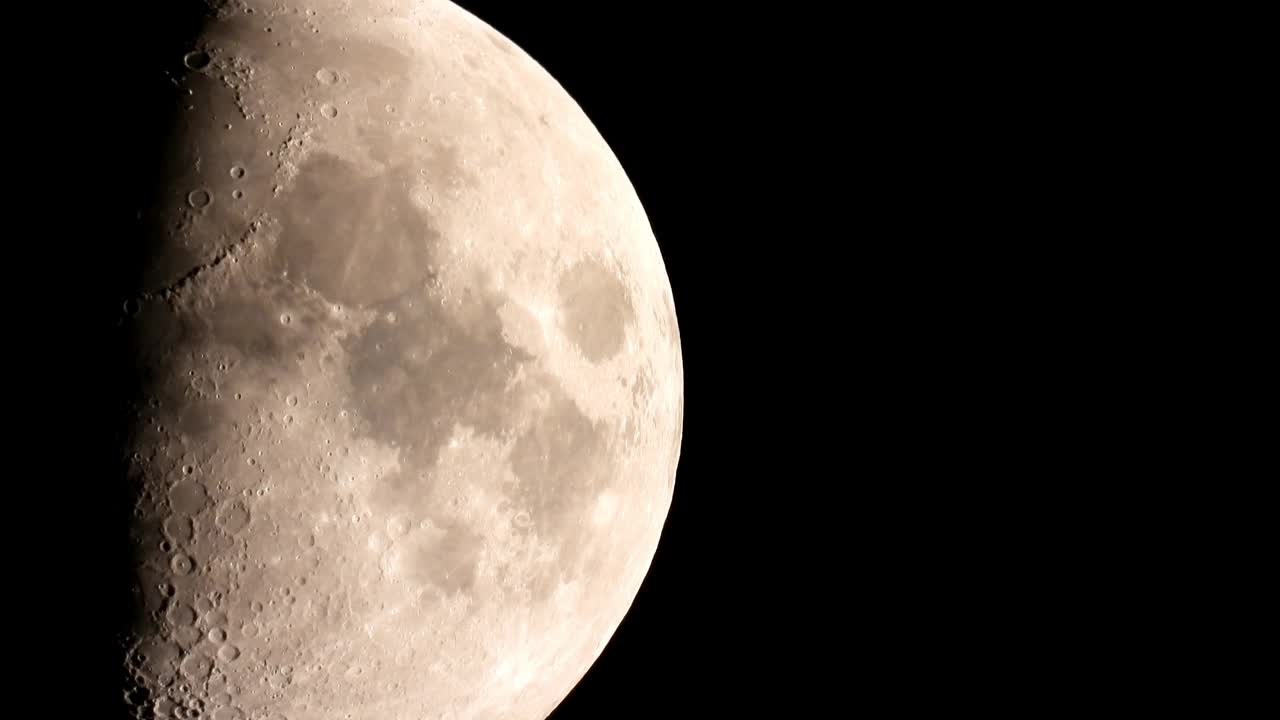 月亮，半月，渐盈凸相视频下载