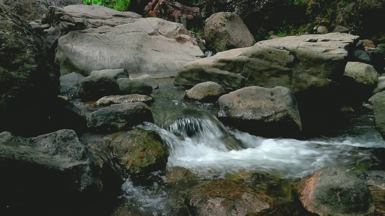 山水流视频素材