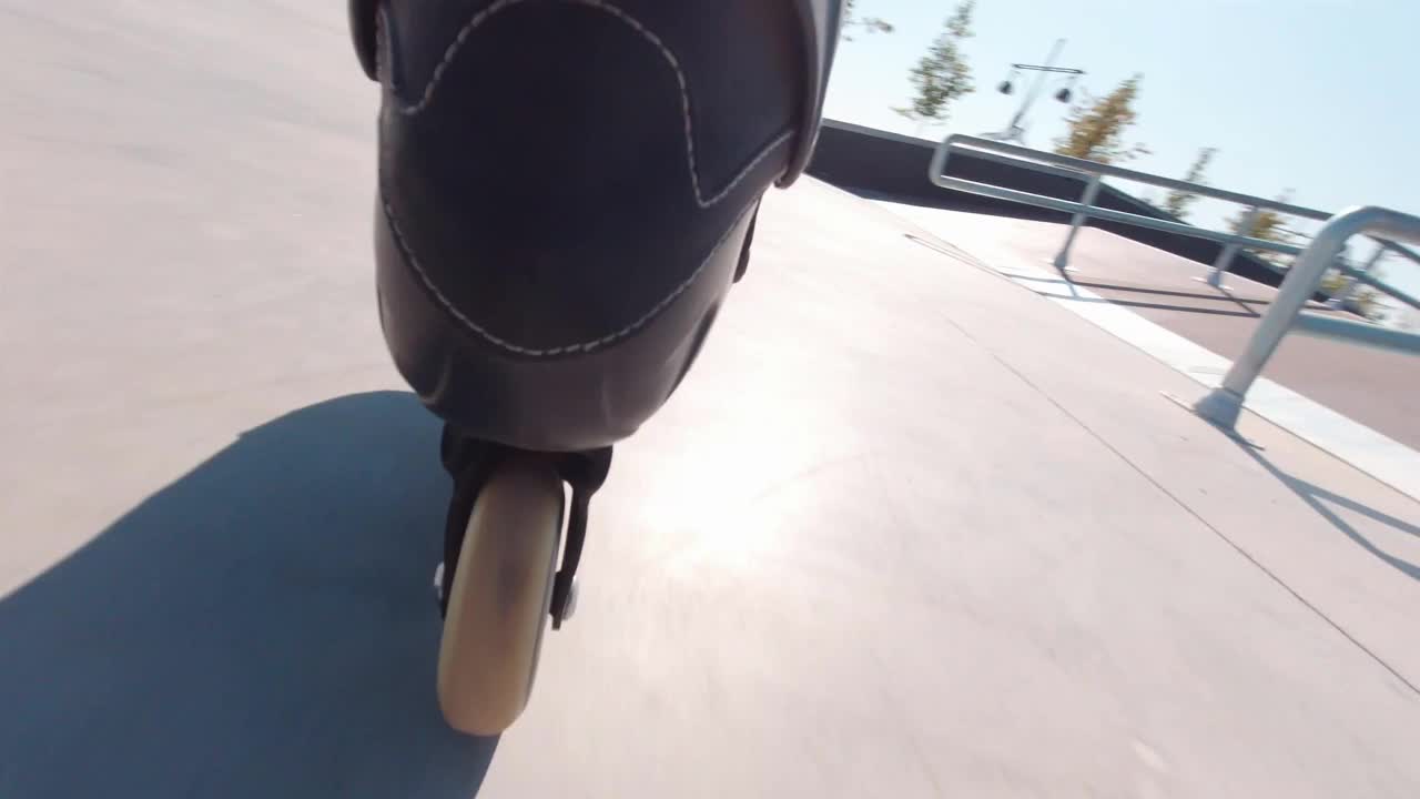 轮式溜冰鞋的轮子视频素材
