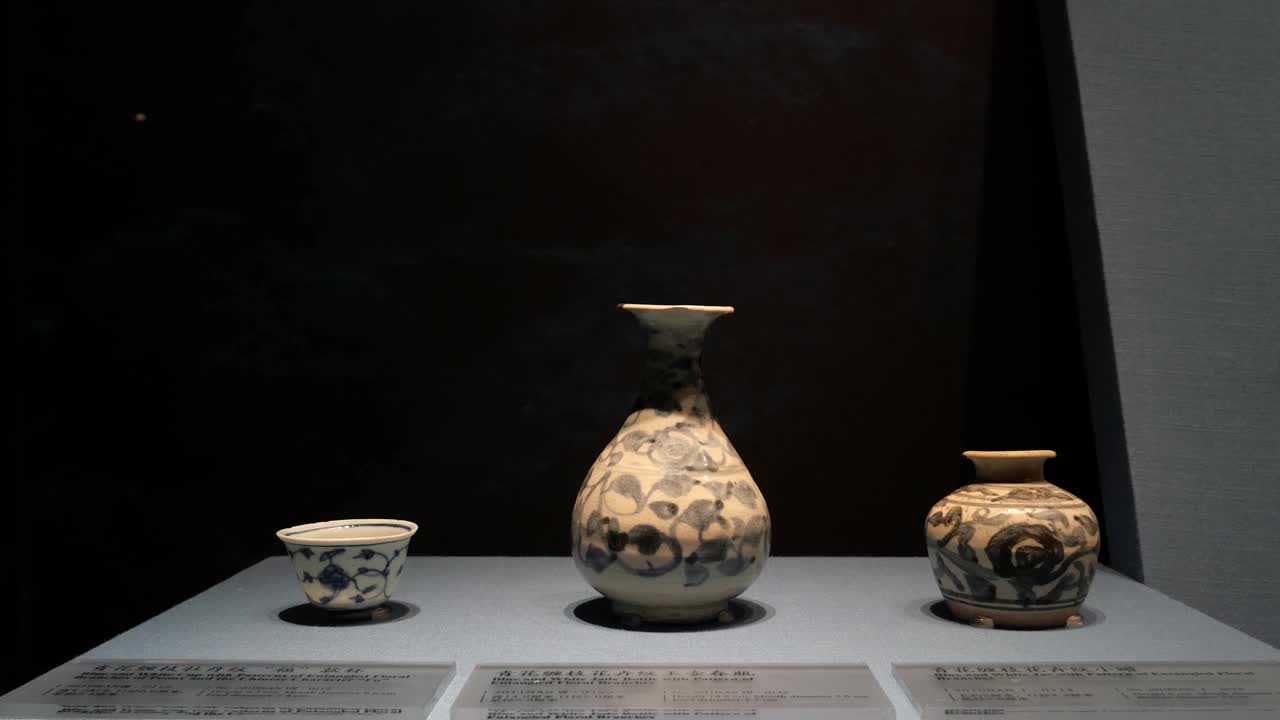 中国古代青花瓷视频下载