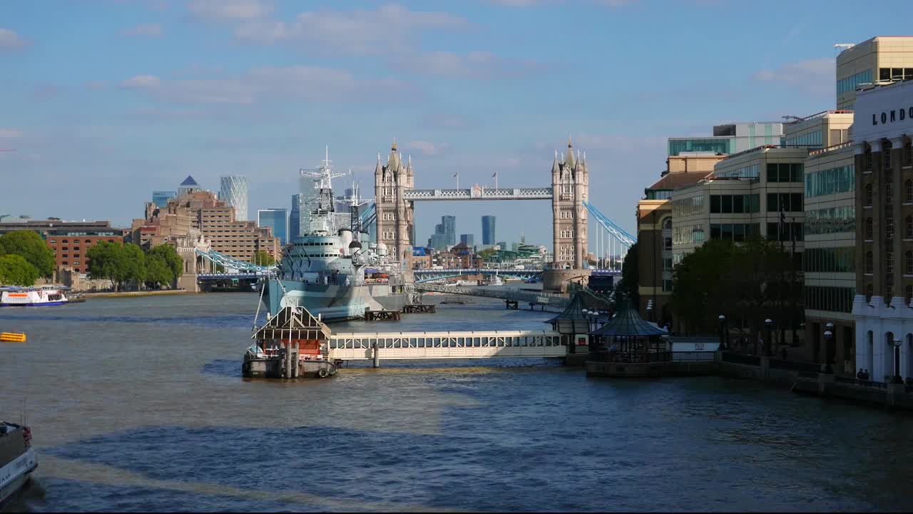泰晤士河和伦敦塔桥视频下载