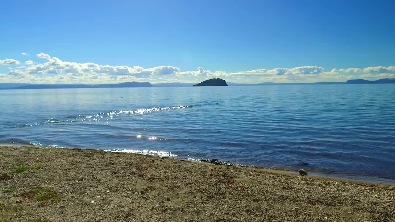 陶波湖海滨视频素材