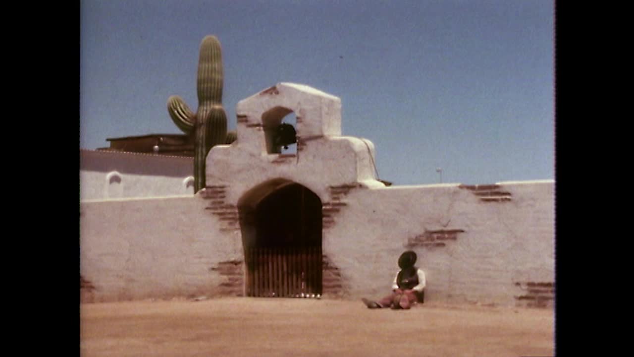 在亚利桑那州的旧狂野西部小镇，GVs的人们和生活;1979视频下载