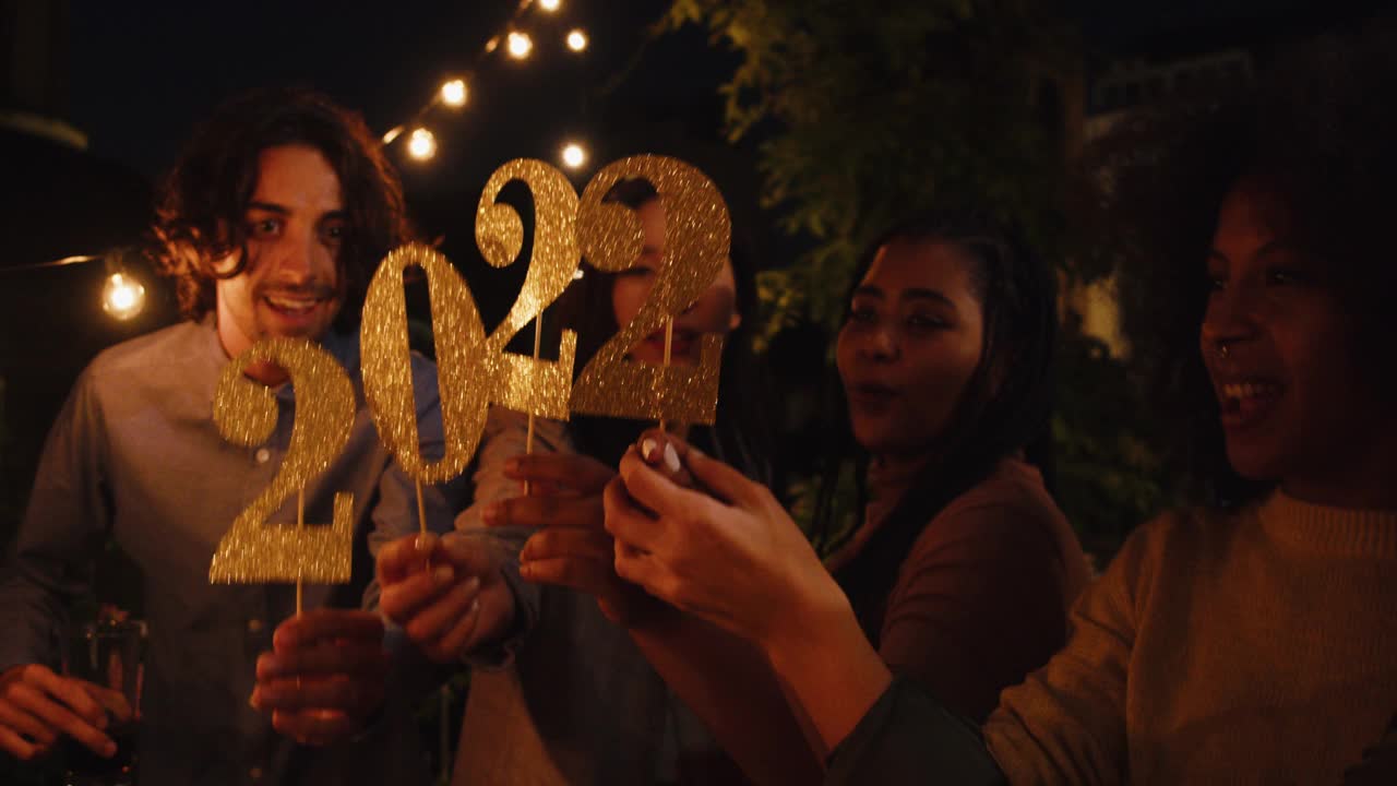 祝各位朋友2022年新年快乐视频素材