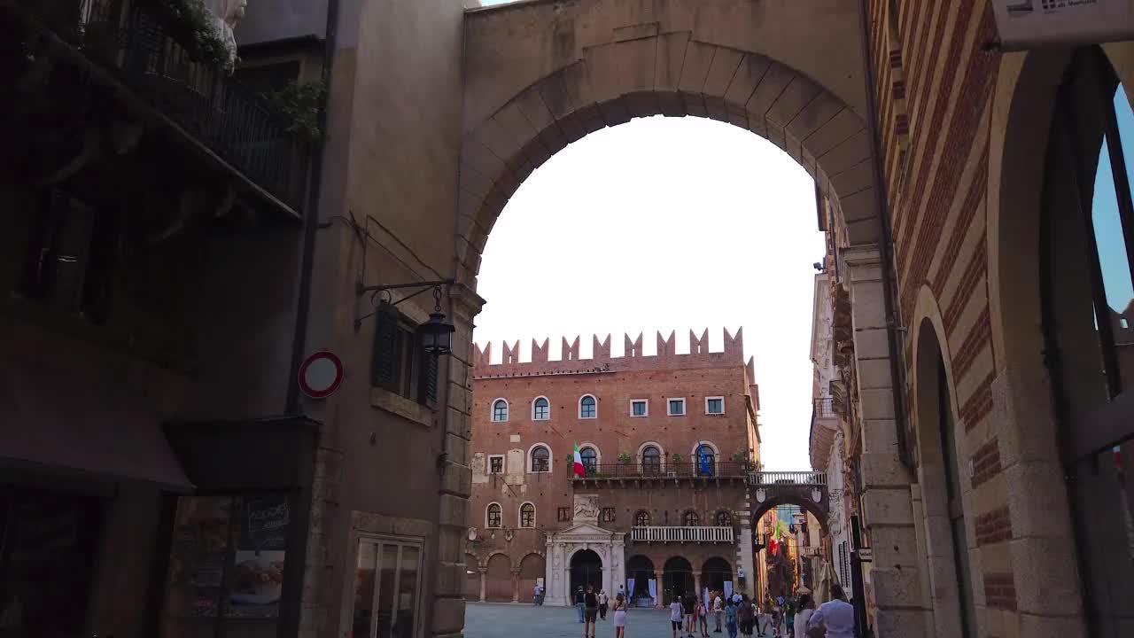 意大利维罗纳的绅士广场视频下载