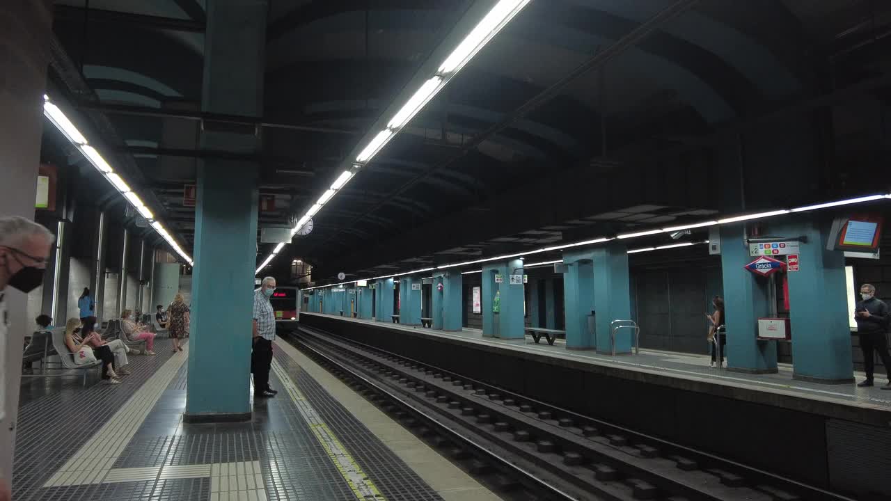 地铁在巴塞罗那视频素材