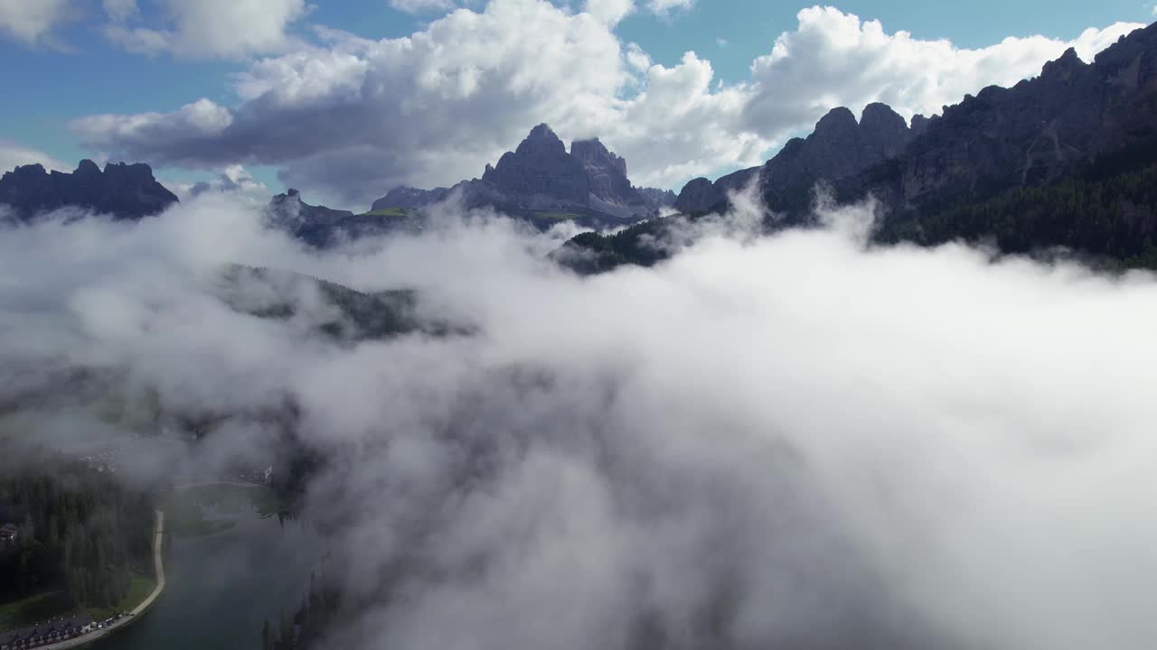 意大利多洛米特山脉视频下载