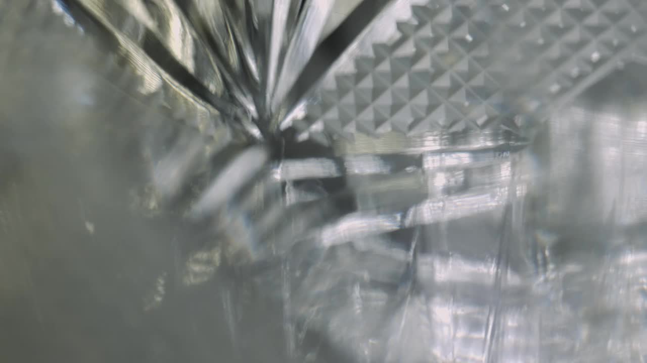 玻璃折射叠加背景视频下载