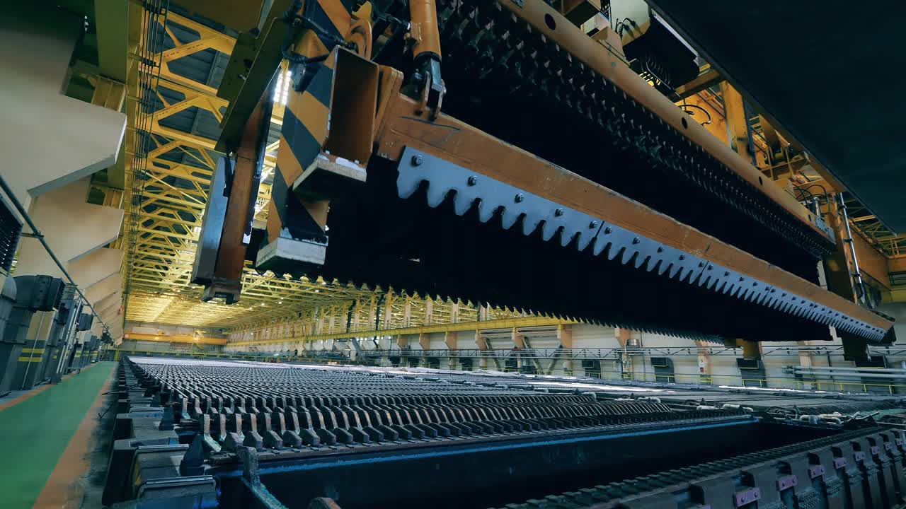 工业铜元素生产线视频素材