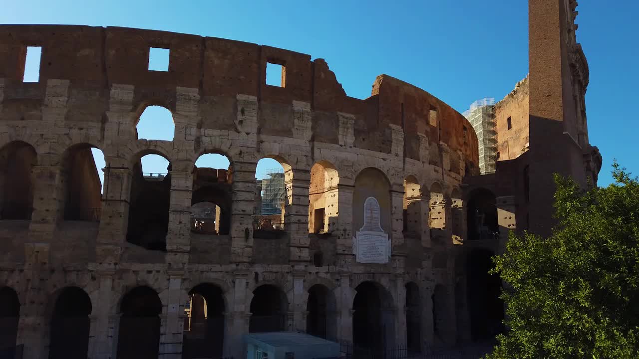 意大利罗马圆形大剧场的外景视频素材
