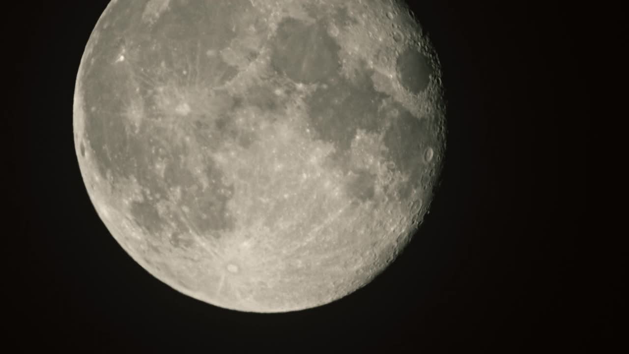 LS的超级月亮视频下载