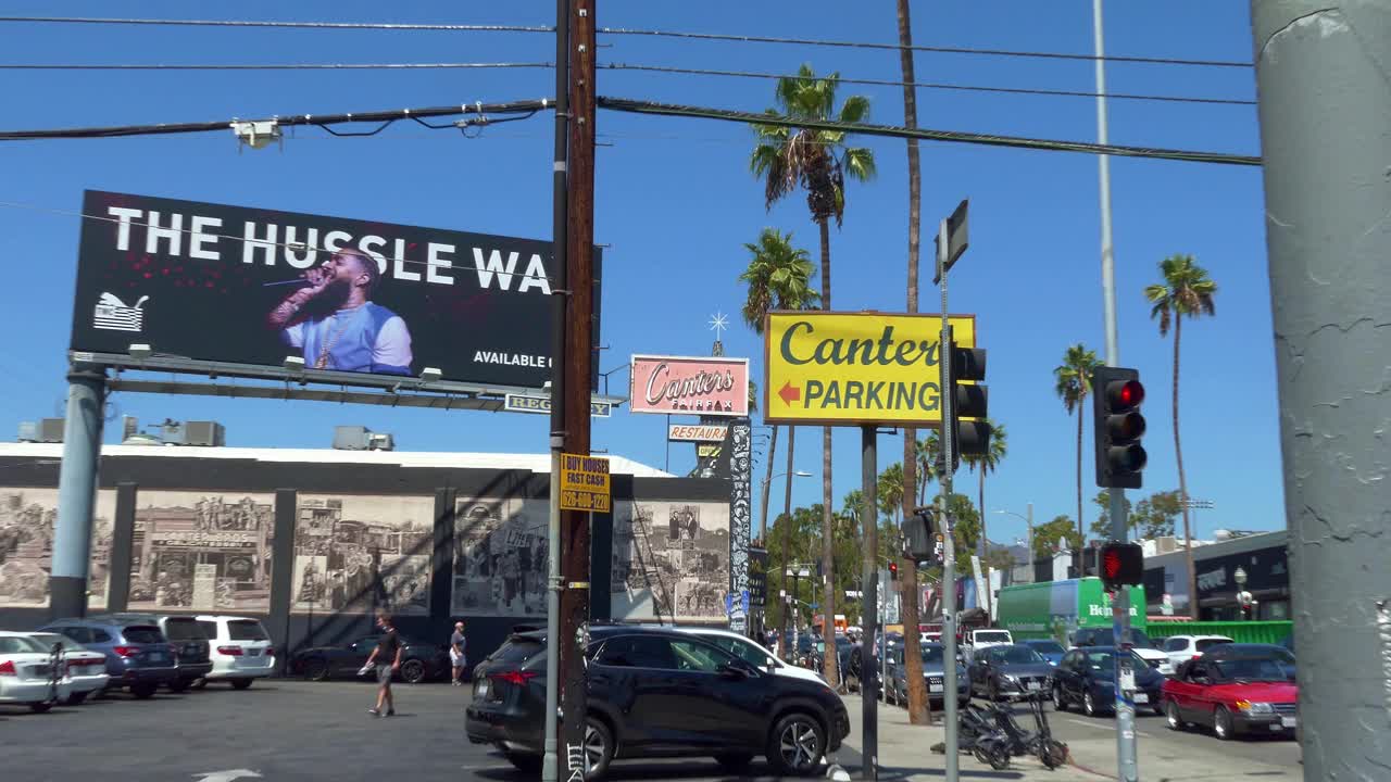 著名的坎特餐厅和面包店自1931年以来在加州洛杉矶的地标熟食店，4K视频下载