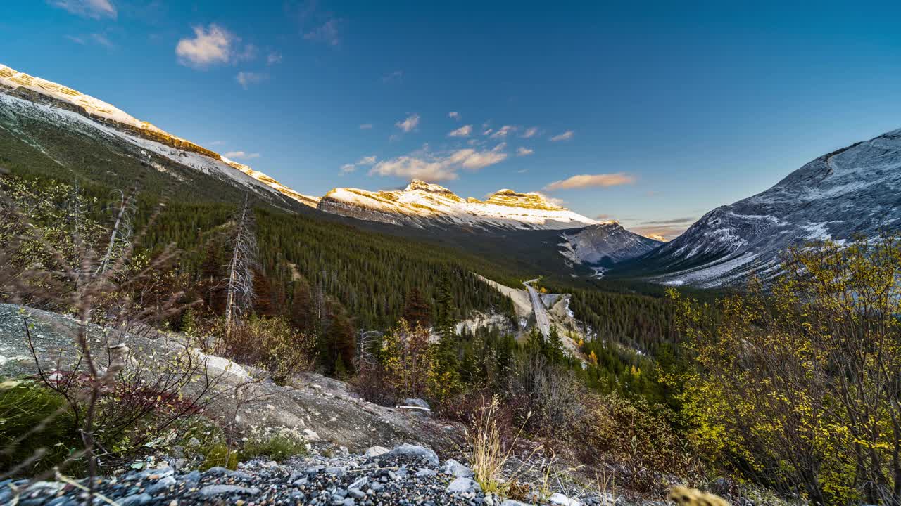 加拿大落基山脉的时间推移视频素材