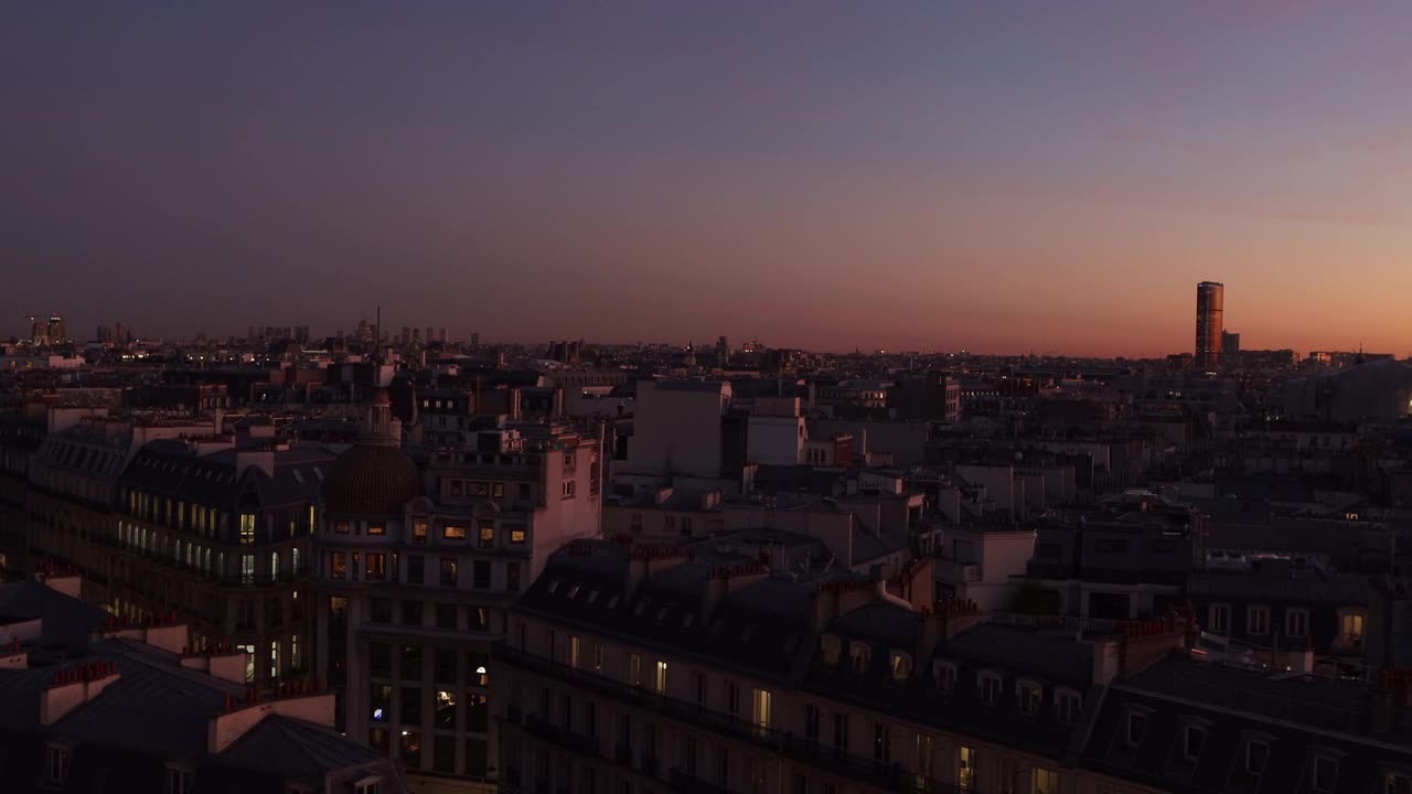 日落时俯瞰巴黎视频素材