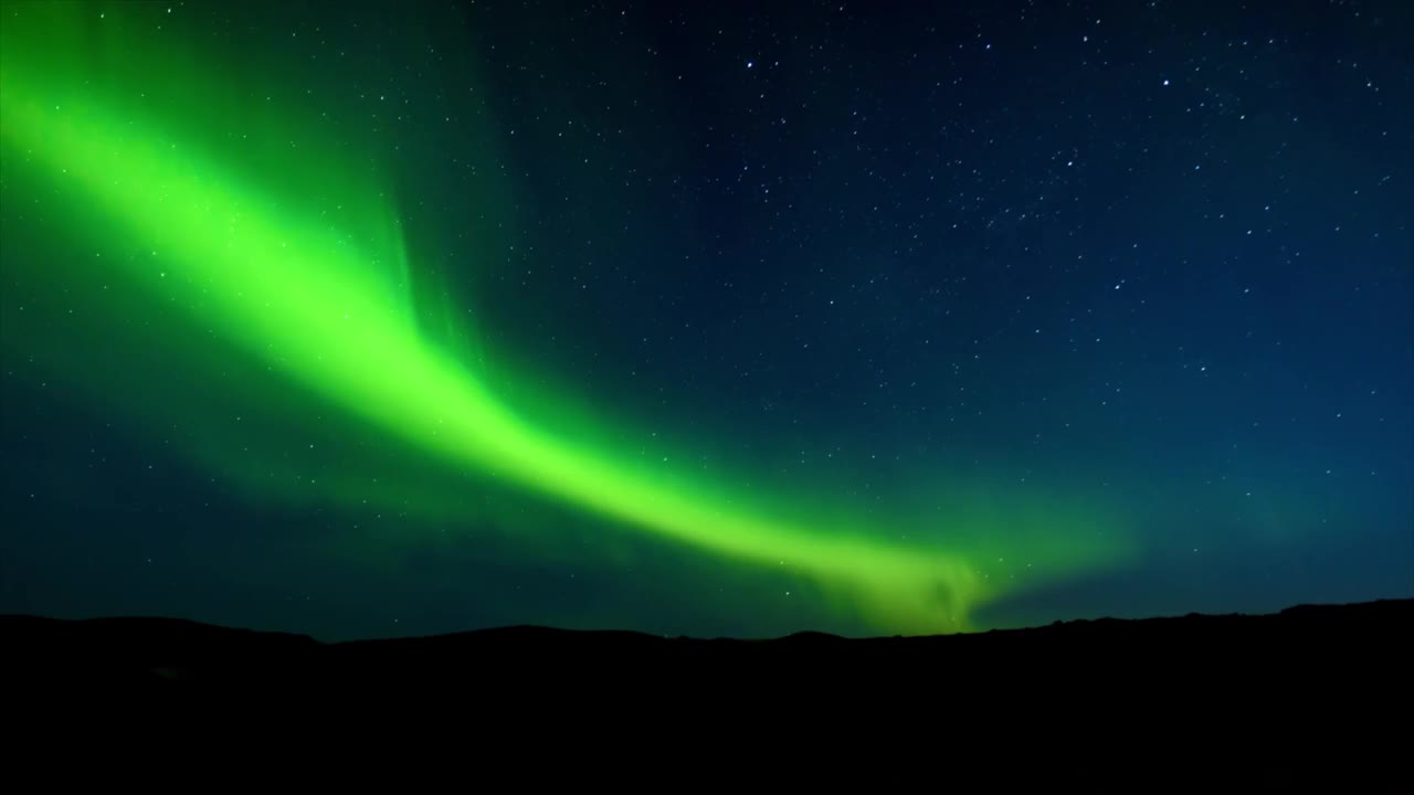北极光北极光在北极阿拉斯加的日冕视频素材