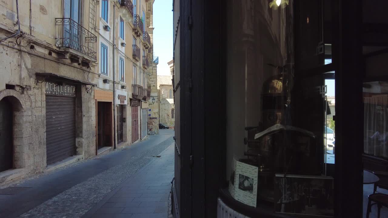意大利南部一个没有人的古城街道视频下载