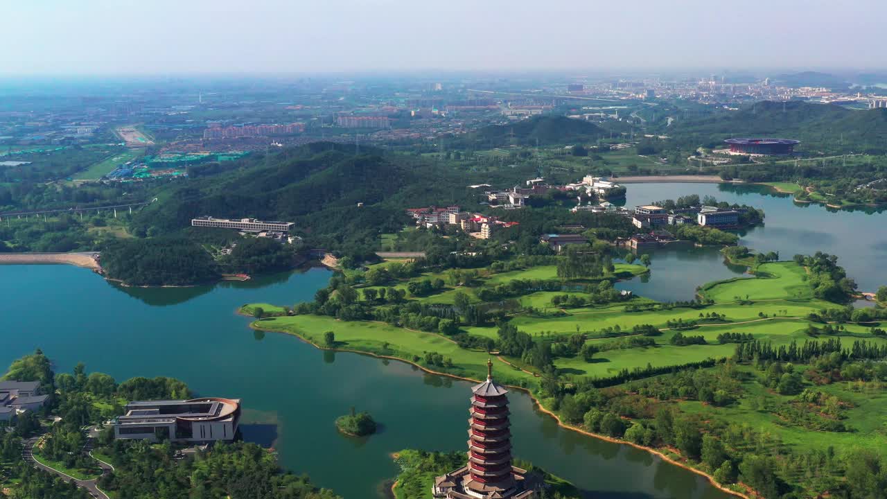 中国北京燕溪湖的高清晰度航拍视频视频下载