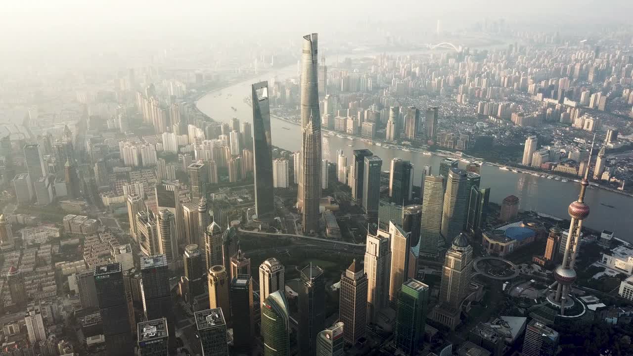 鸟瞰上海天际线视频素材