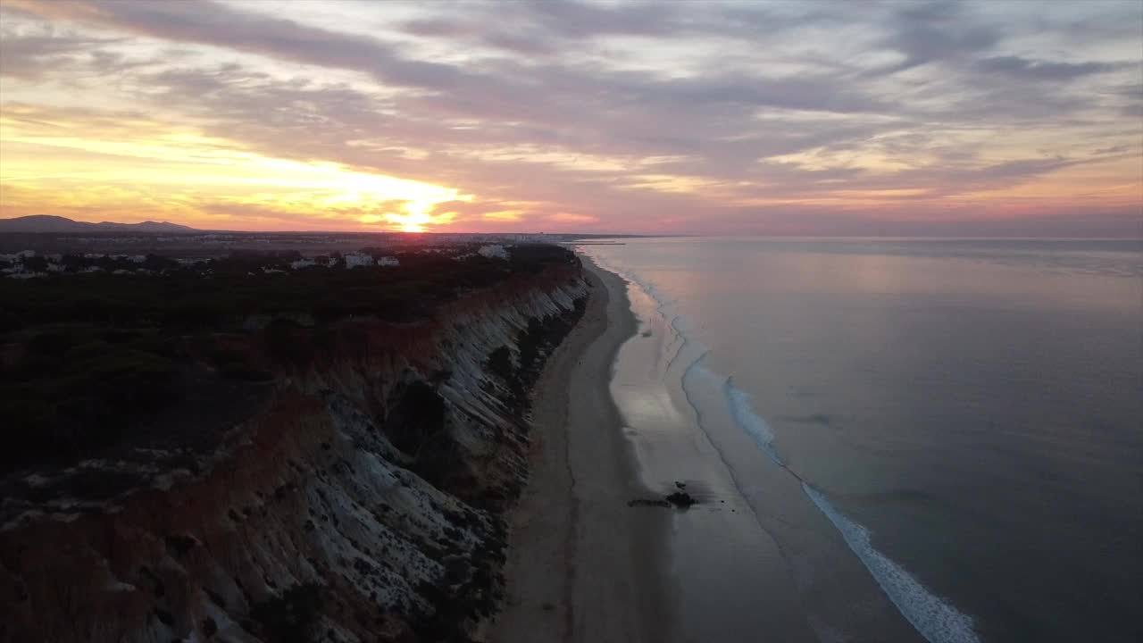 阿尔加维海岸的日落视频下载