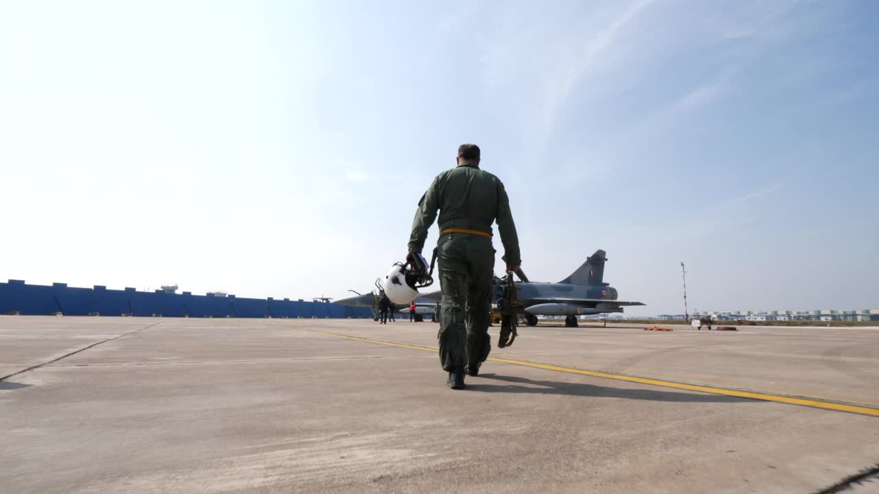 印度空军战斗机飞行员视频下载