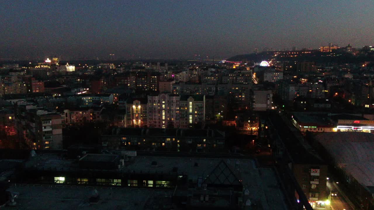 美丽的夜晚城市视频下载