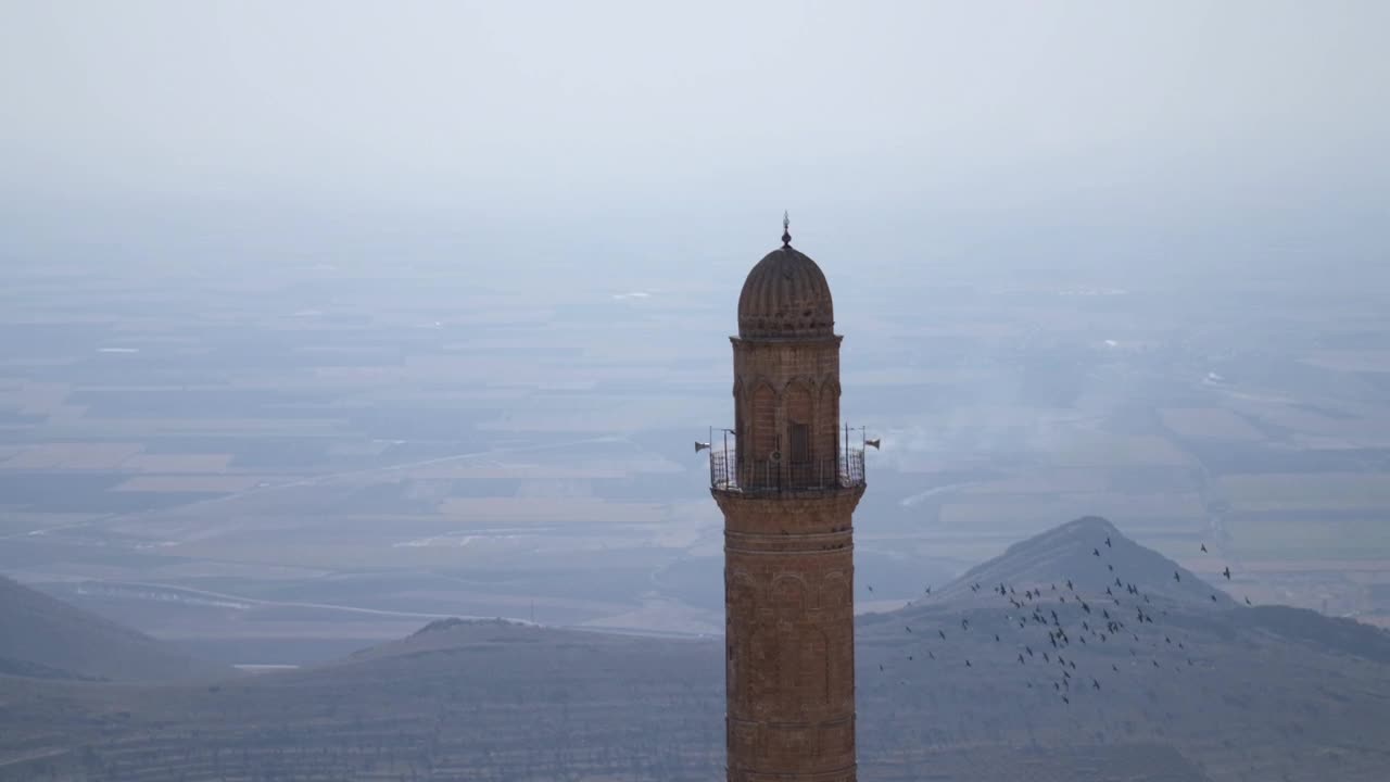 大清真寺的尖塔，在马尔丁也被称为Ulu cami视频下载