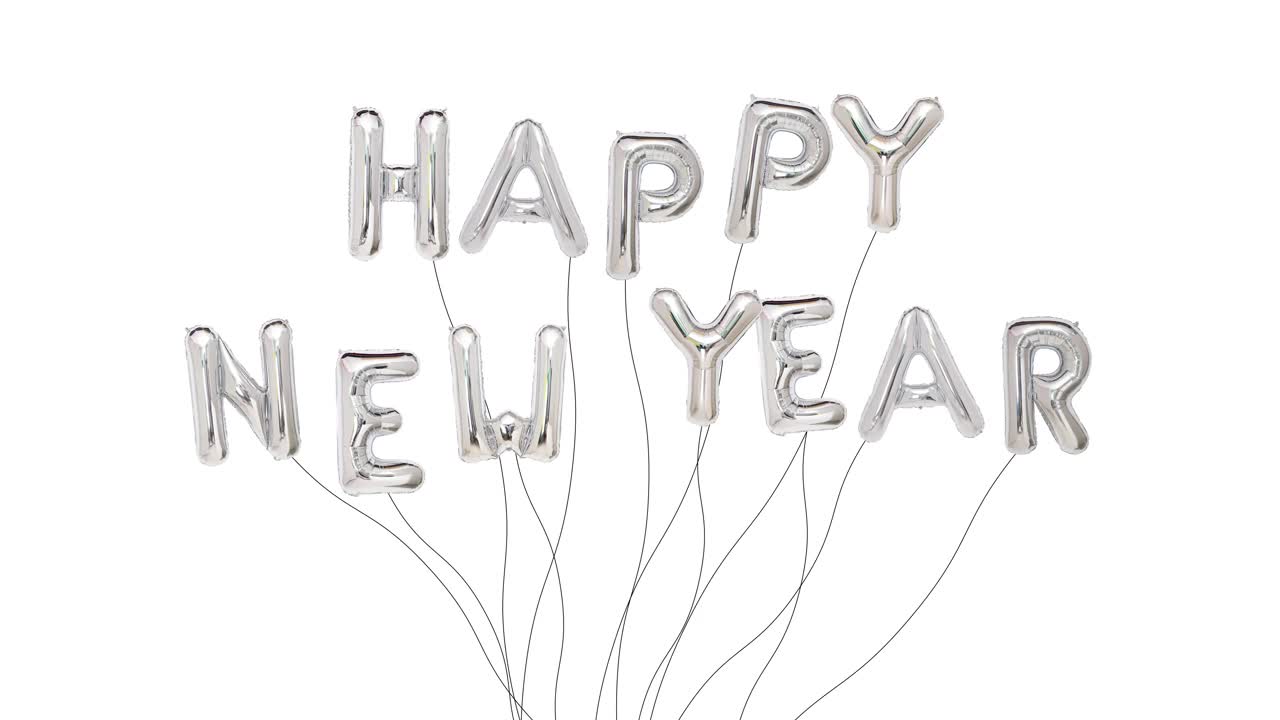 2022年新年快乐定格动画金银气球动画概念。孤立在白色背景。视频下载