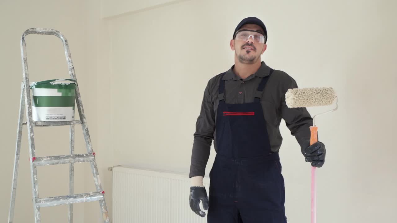 房屋油漆工- 4K分辨率视频素材