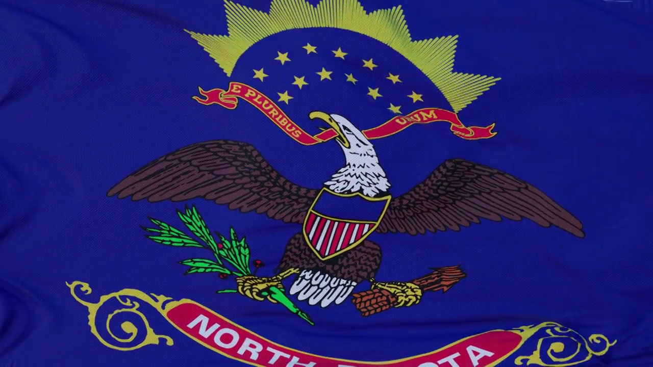 美国北达科他州的一面迎风飘扬的旗帜视频下载