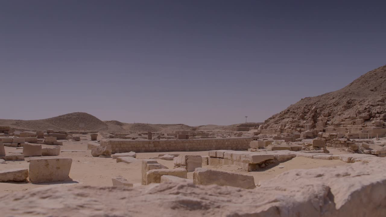 多利拍摄的塞加拉乌纳斯金字塔视频下载