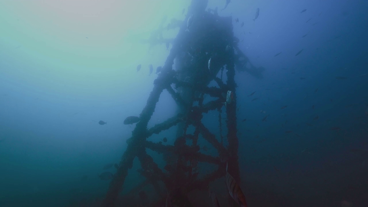 大西洋沉船的上层建筑视频下载