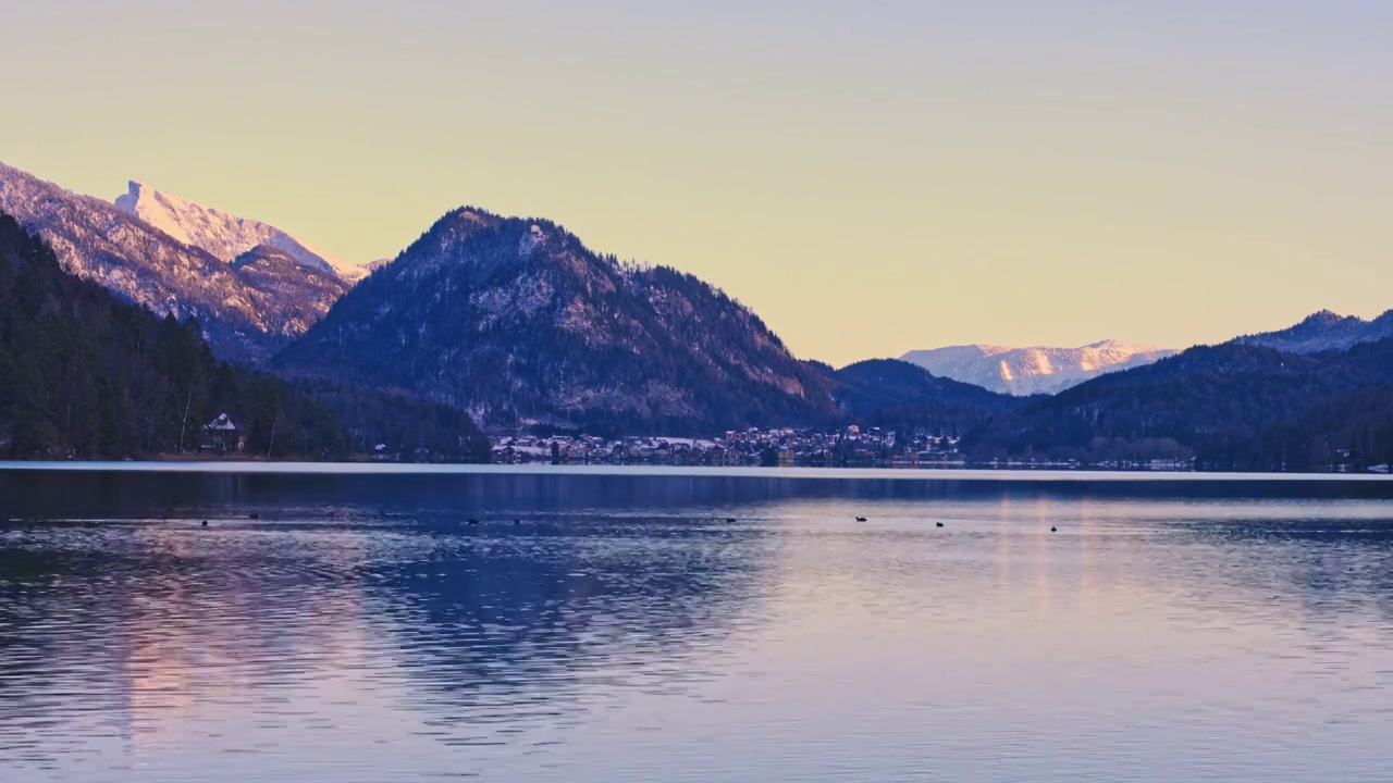 奥地利萨尔斯堡地的富施尔西湖视频下载