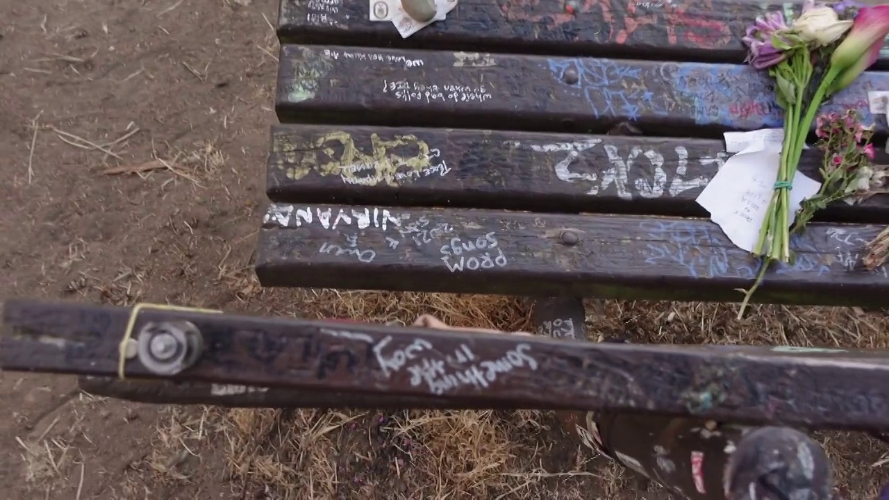 维雷塔公园和涅槃乐队的长椅视频素材