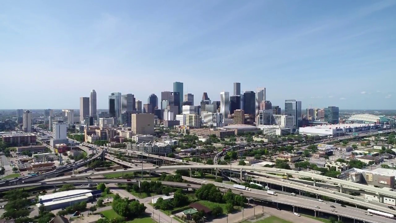 休斯顿，德克萨斯，美国市中心无人机天际线空中全景视频下载