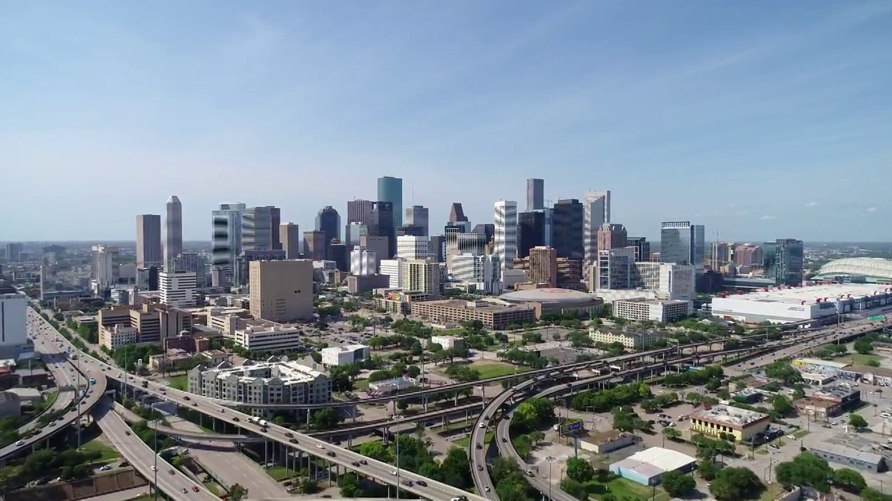 休斯顿，德克萨斯州，美国市中心无人机空中轮廓线视频下载