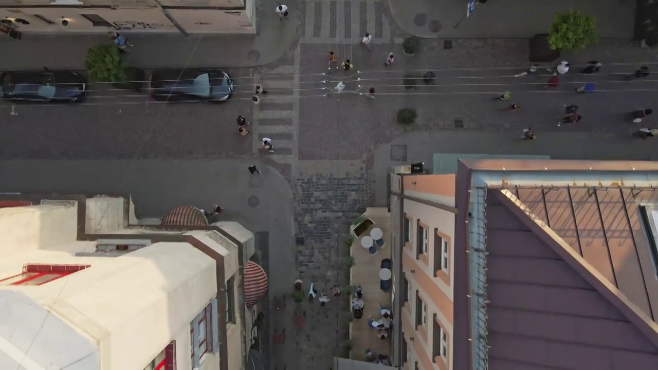 直接俯瞰lviv街道视频下载