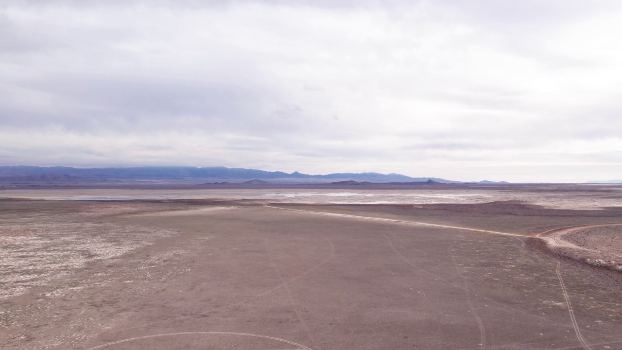 大盐湖沙漠的OHV地区视频下载
