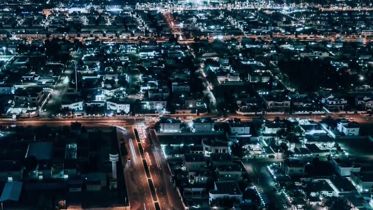 T/L TU夜间住宅区鸟瞰图/迪拜，阿联酋视频素材