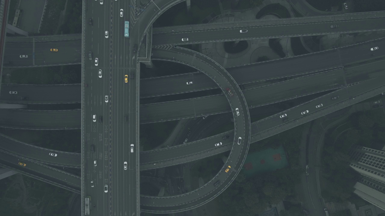 复杂立交桥鸟瞰图视频素材