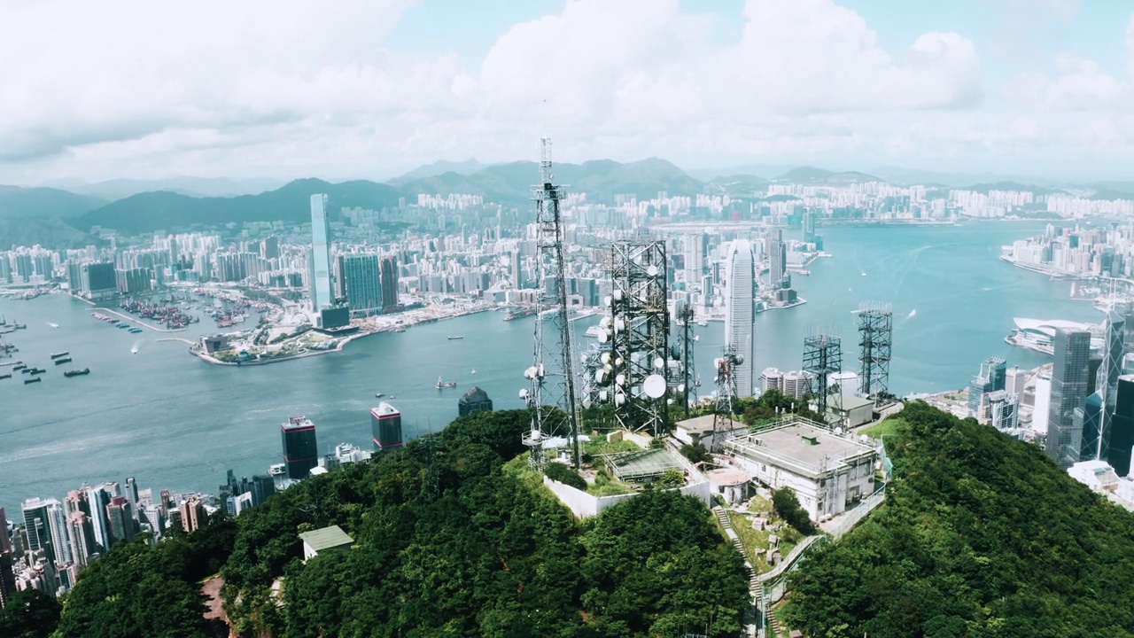 中国香港太平山顶之声视频下载