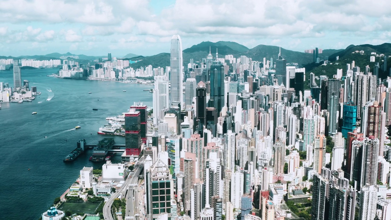 航拍的城市。香港的俯视图视频素材