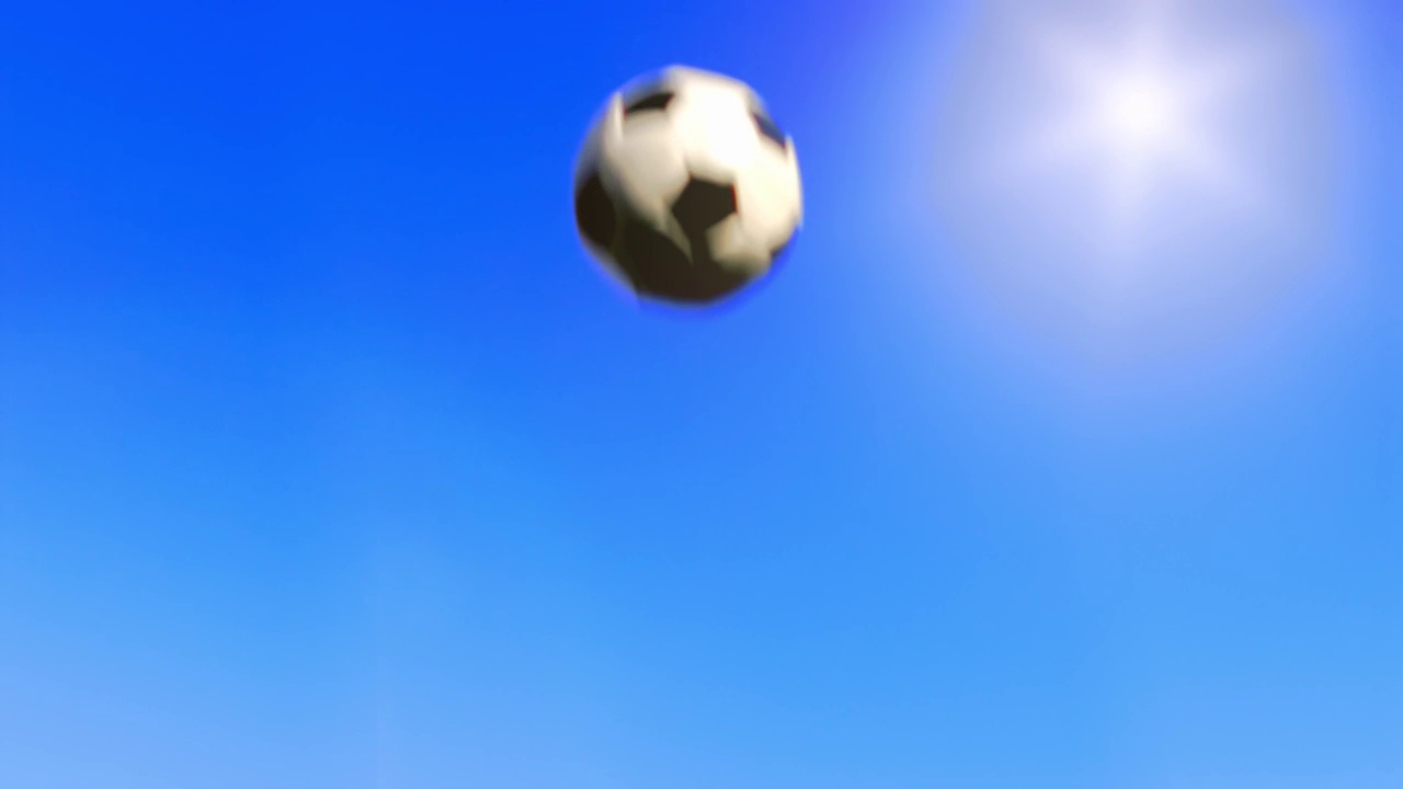 足球或足球-蓝天和阳光。视频下载