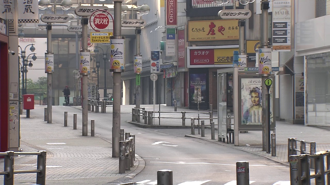 日本东京，空荡荡的涩谷中心街视频下载