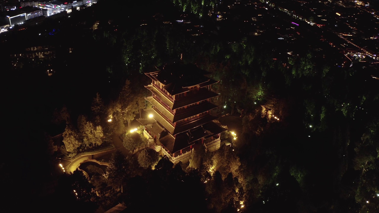 中国云南丽江古城的夜景视频素材