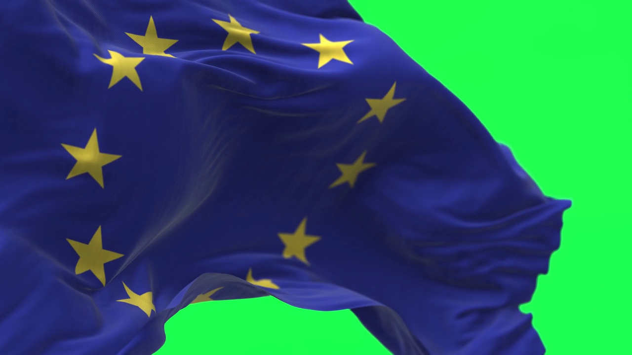 在绿色背景下飘扬的欧盟旗帜视频素材
