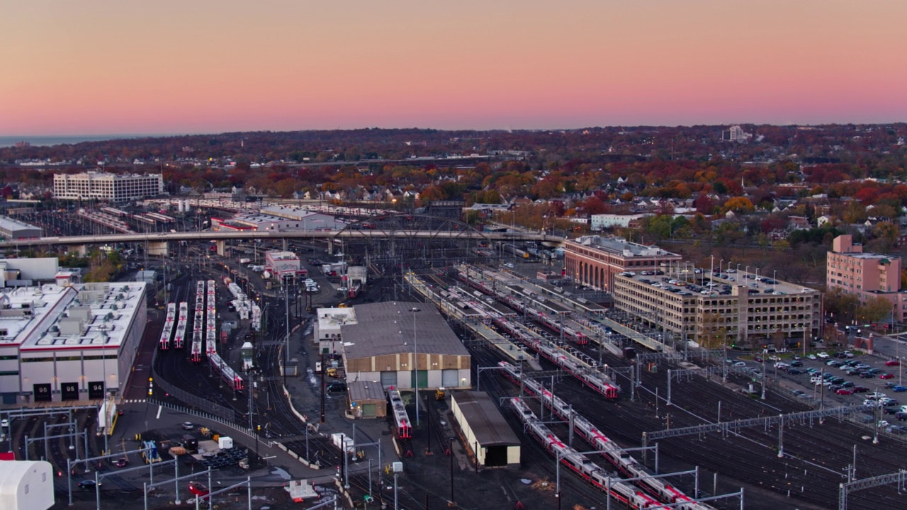 鸟瞰图的火车站和地铁站在纽黑文，康涅狄格州视频素材