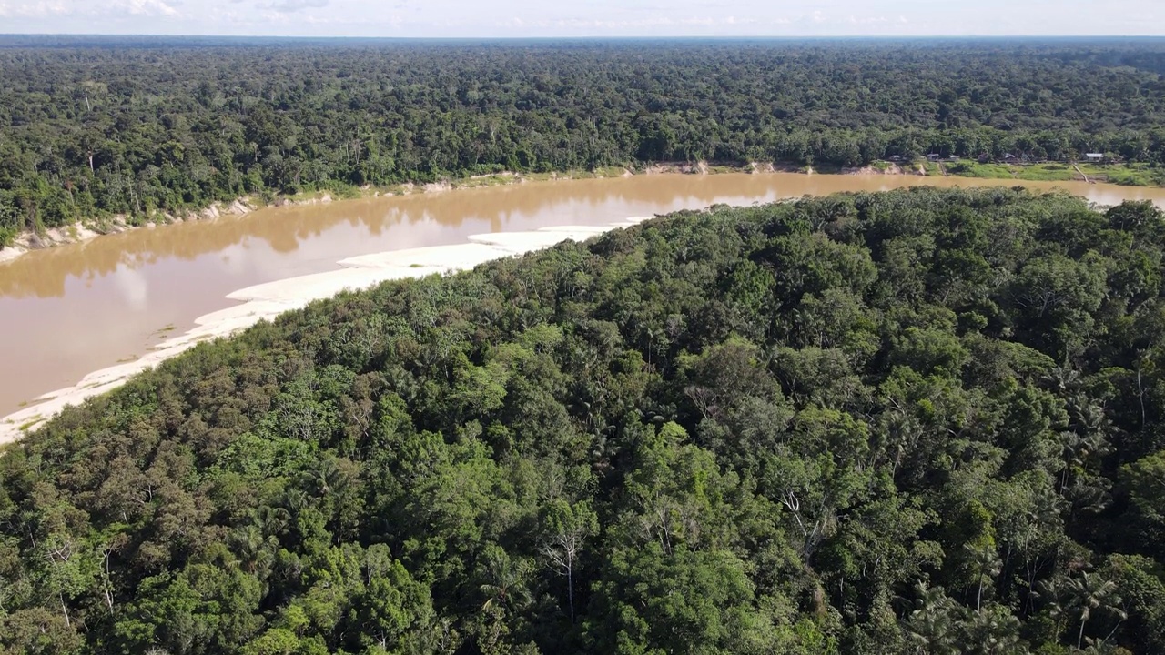 亚马逊雨林和河流立交桥视频下载