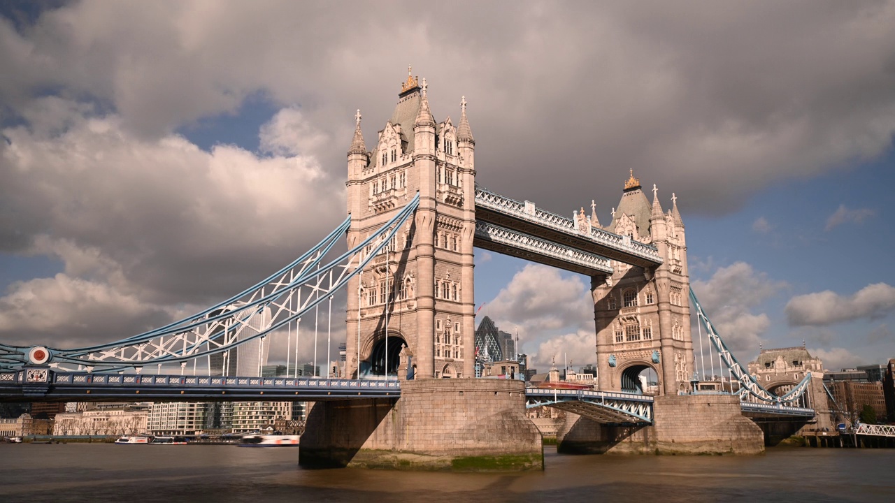 英国伦敦塔桥的延时摄影视频下载