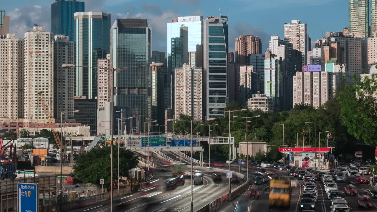 中国香港铜锣湾交通高峰期的延时镜头视频素材
