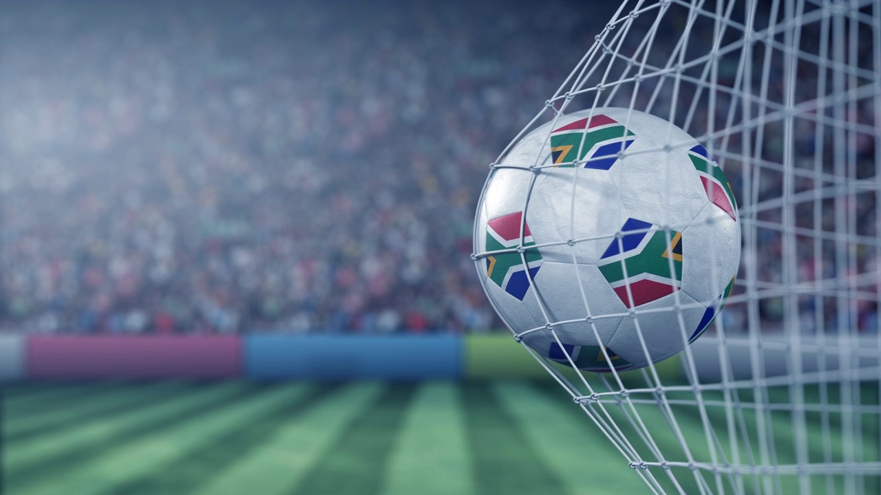 足球网内的球上悬挂着南非国旗。概念3 d动画视频下载